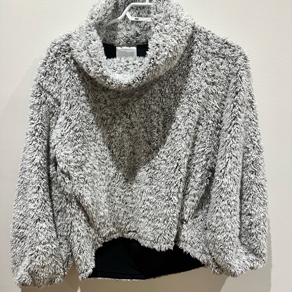 Lululemon Warm Restore Sherpa Pullover - Picture 2 of 4